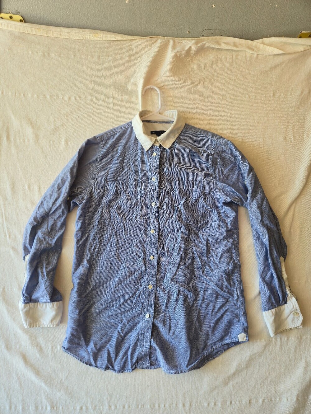 Gap Boyfriend Fit Button-Up Shirt in Blue and White, Size Small